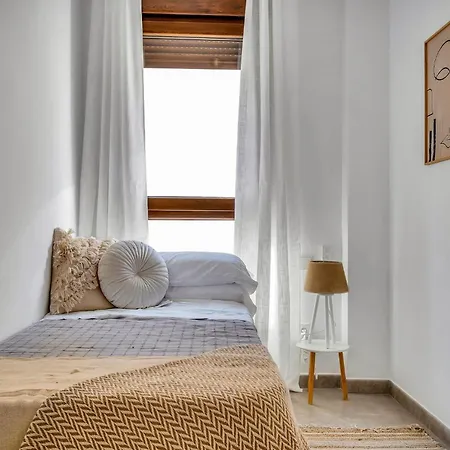 Apartman Welcome One - By Aldertons *